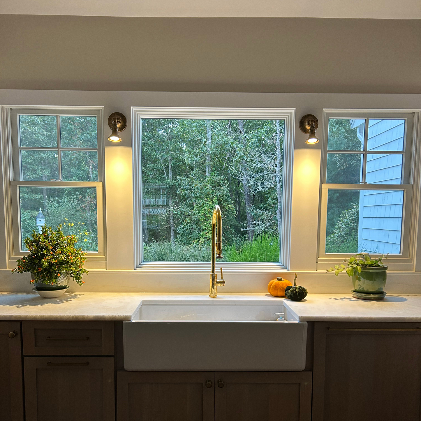 Accra Traditional Small Brass Spotlight 8cm IP20