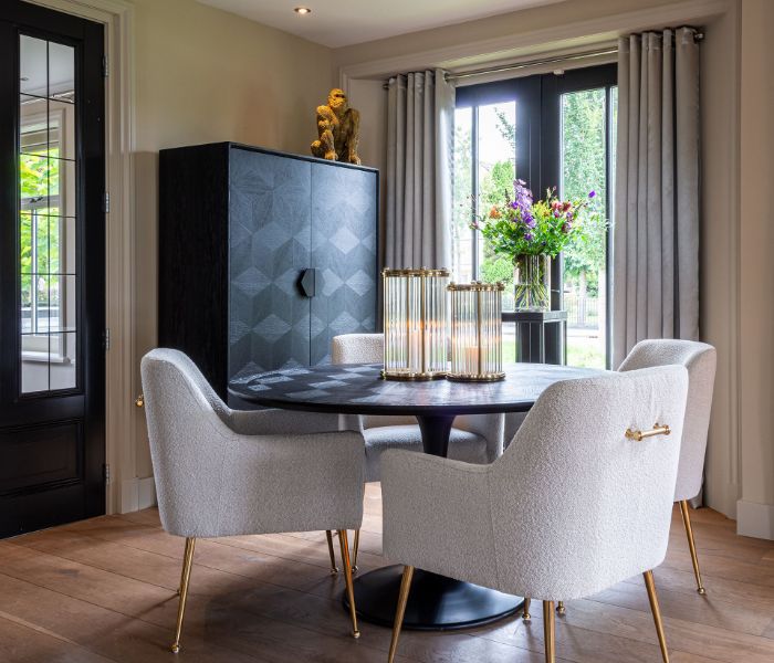 Blax Round Dining Table