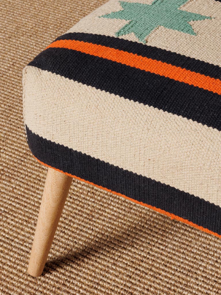 Cruz Armchair