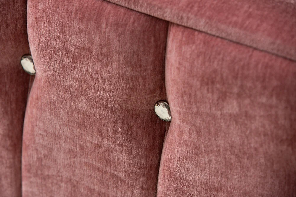 Ruby Bed Set with Diamonds + Footboard