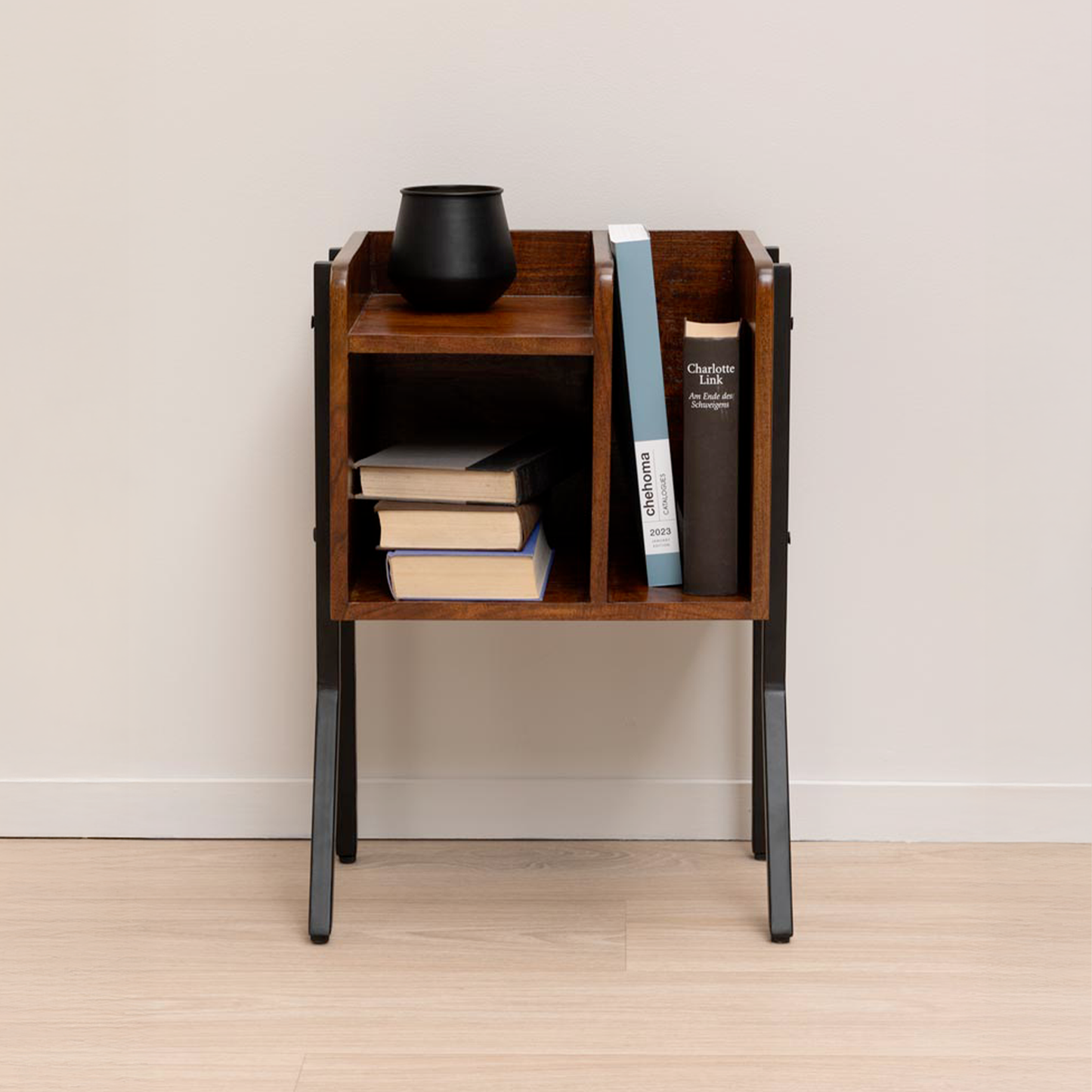 Flow Side Table