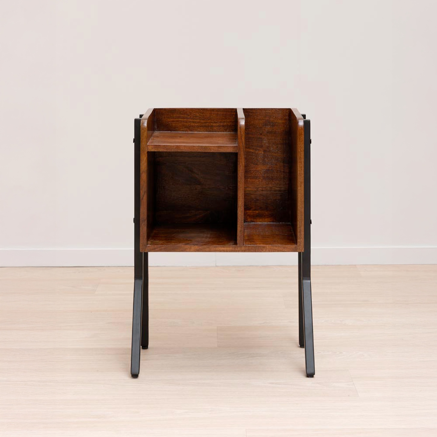 Flow Side Table
