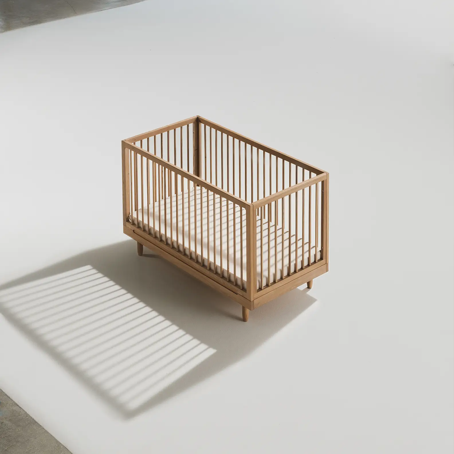 Pure Oak Wood Evolving Crib