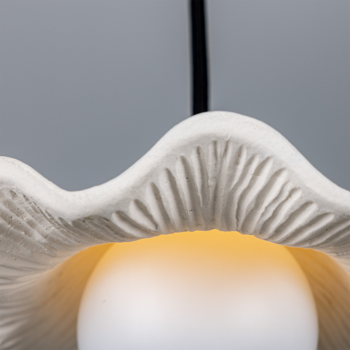 Rivale Pendant Light with Wavy Ceramic Shade, Matte White Striped