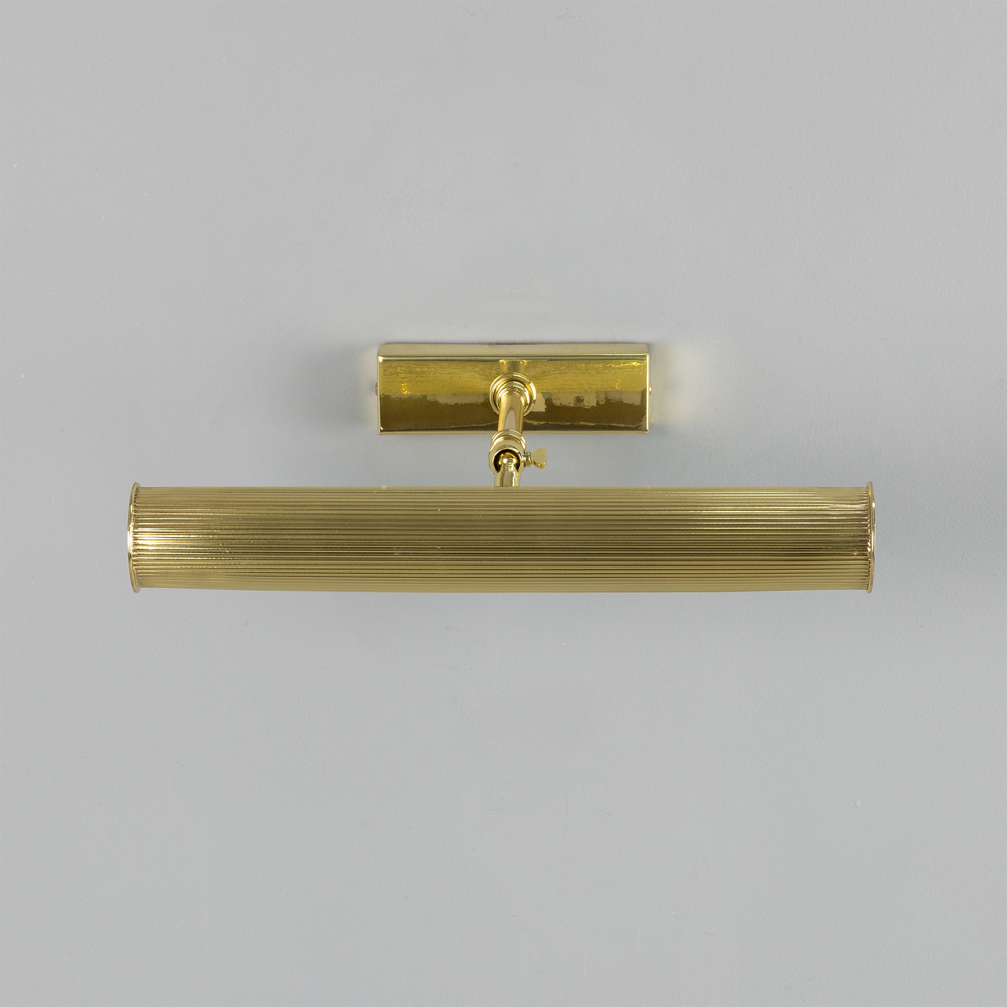 Cambridge Adjustable Reeded Brass Picture Light 35.5cm IP20