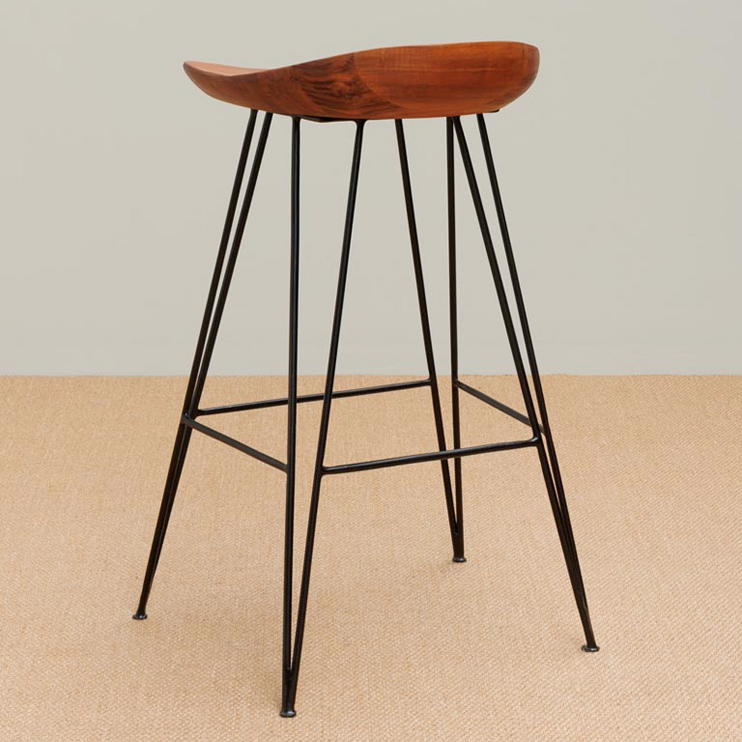 Mauru bar stool