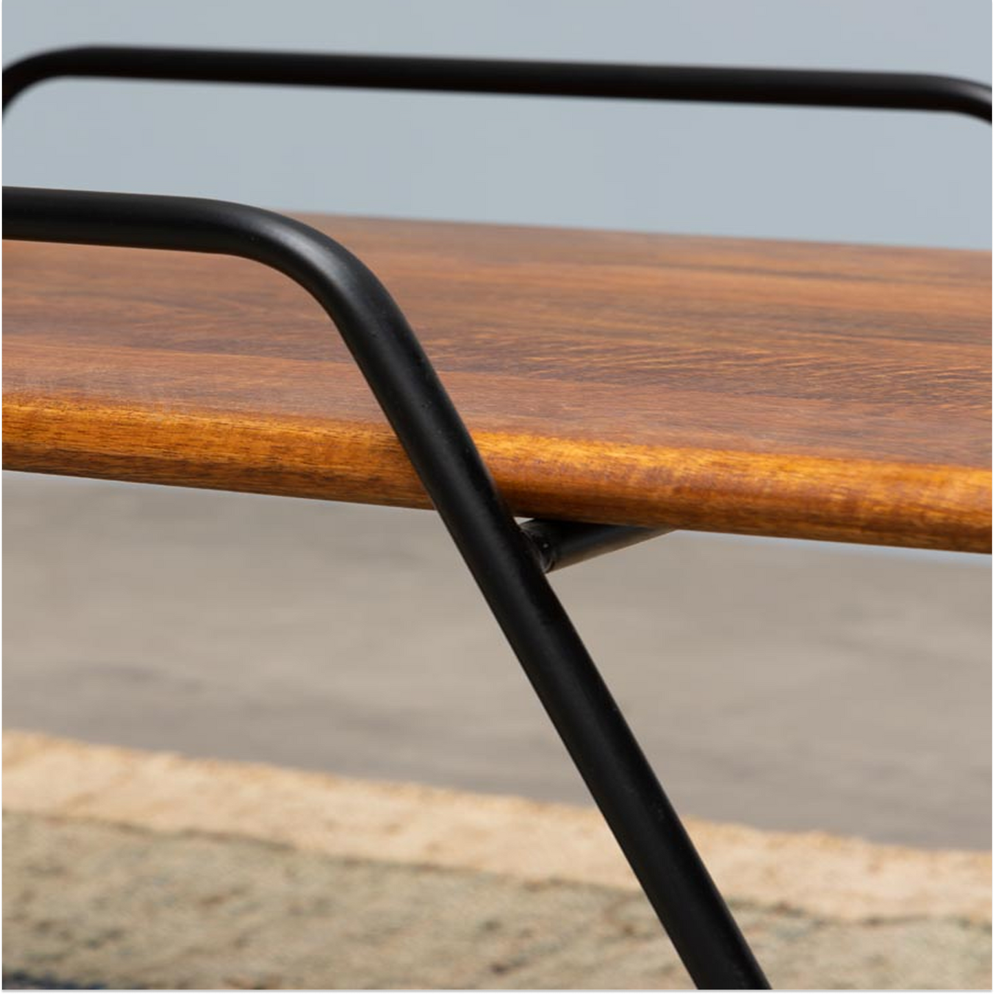 Easypeasy Coffee Table with magazine rack