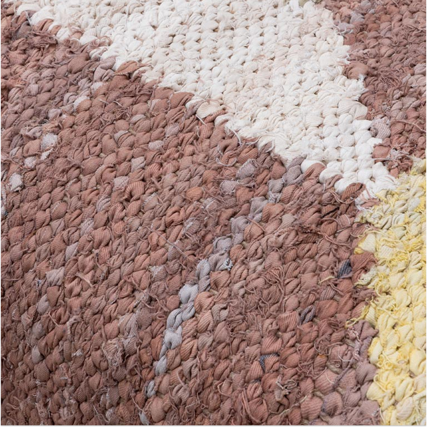 Lavana Ball Feet Bench