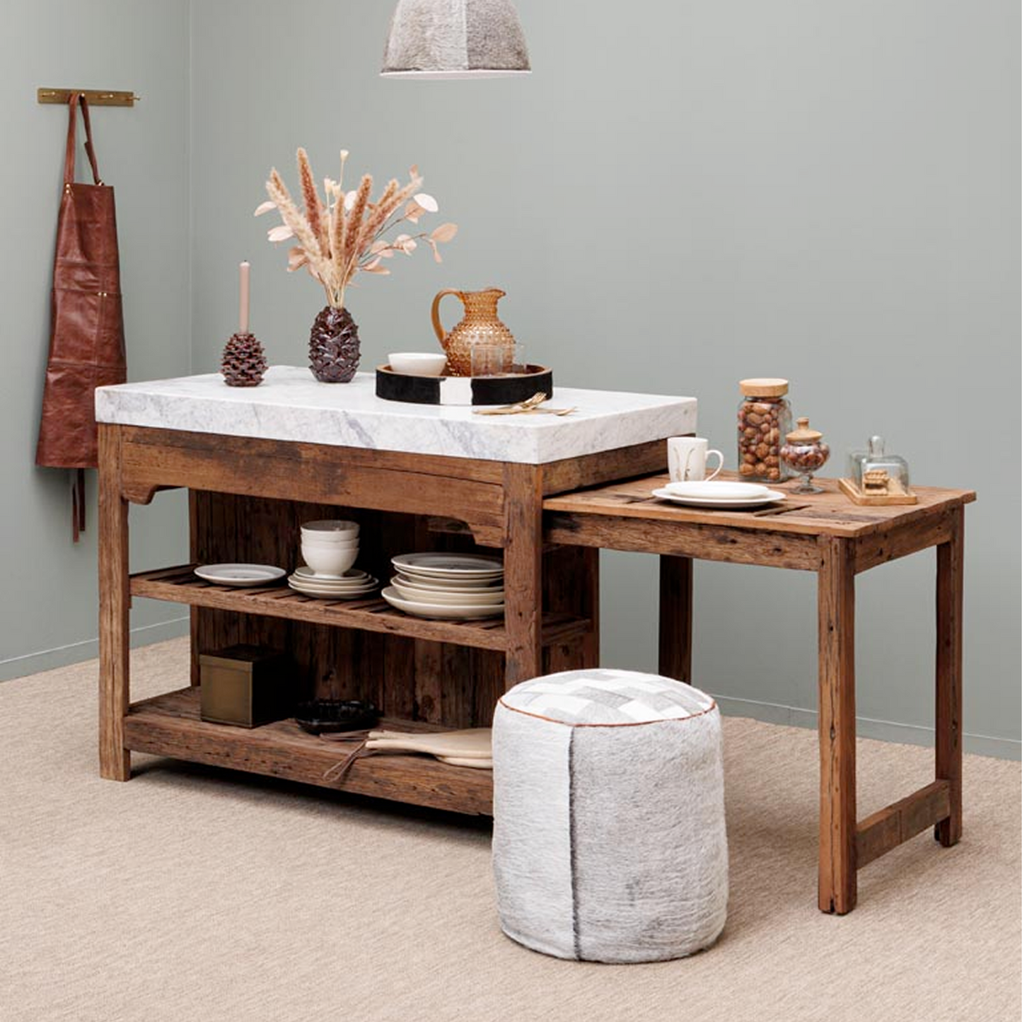 White Marble Counter Greta with Sliding Table