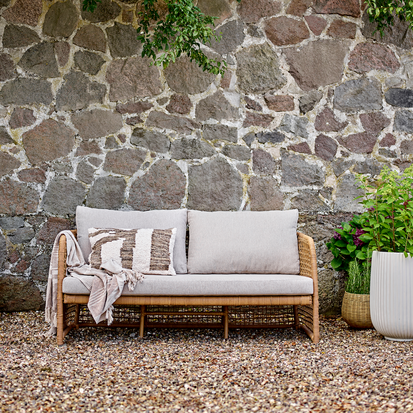 Penzano Sofa Nature Polyrattan