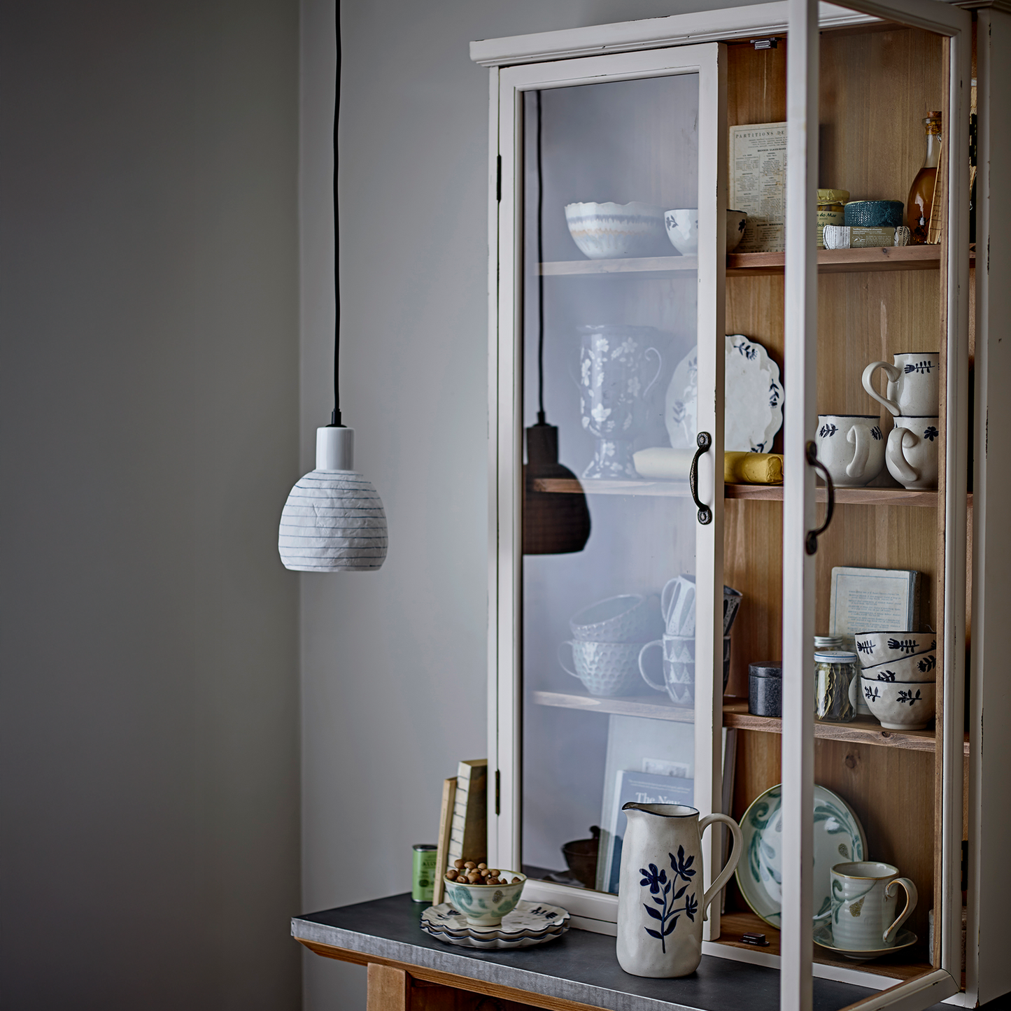 Hazem Cabinet White Firwood