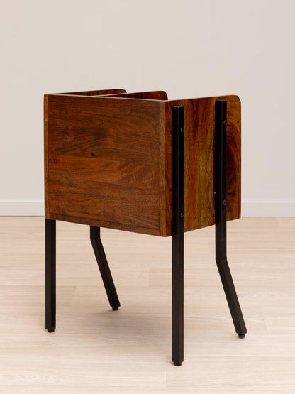 Flow Side Table