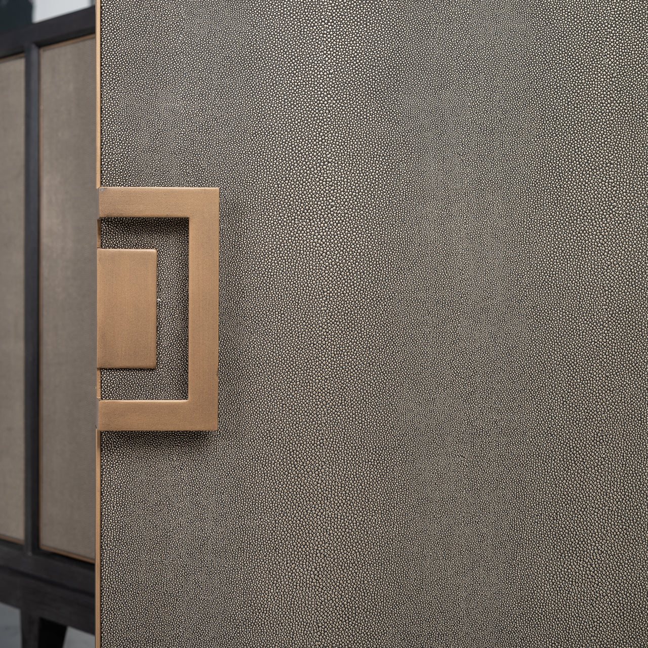 Bloomville 4-door Sideboard Gold