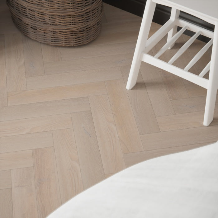 Larissa Oak Herringbone