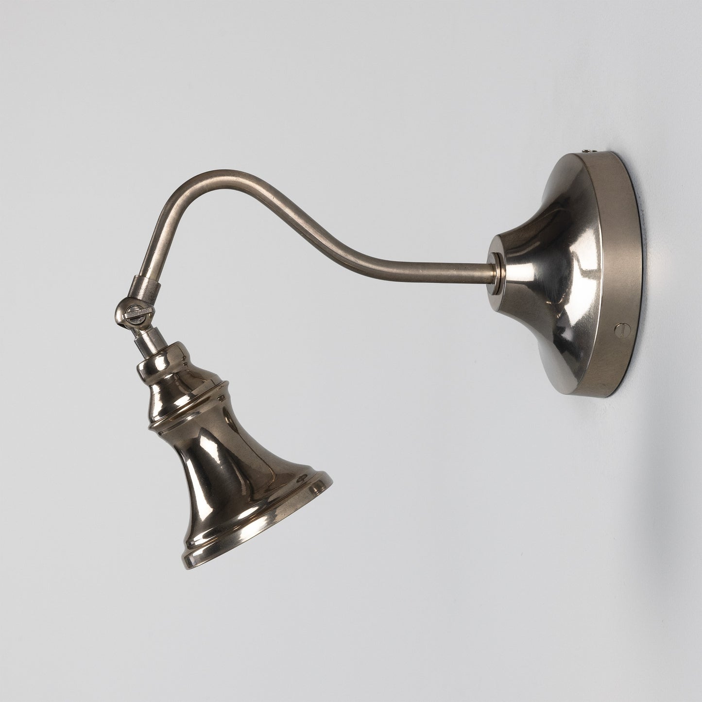 Kent Traditional Adjustable Spotlight 8cm IP20