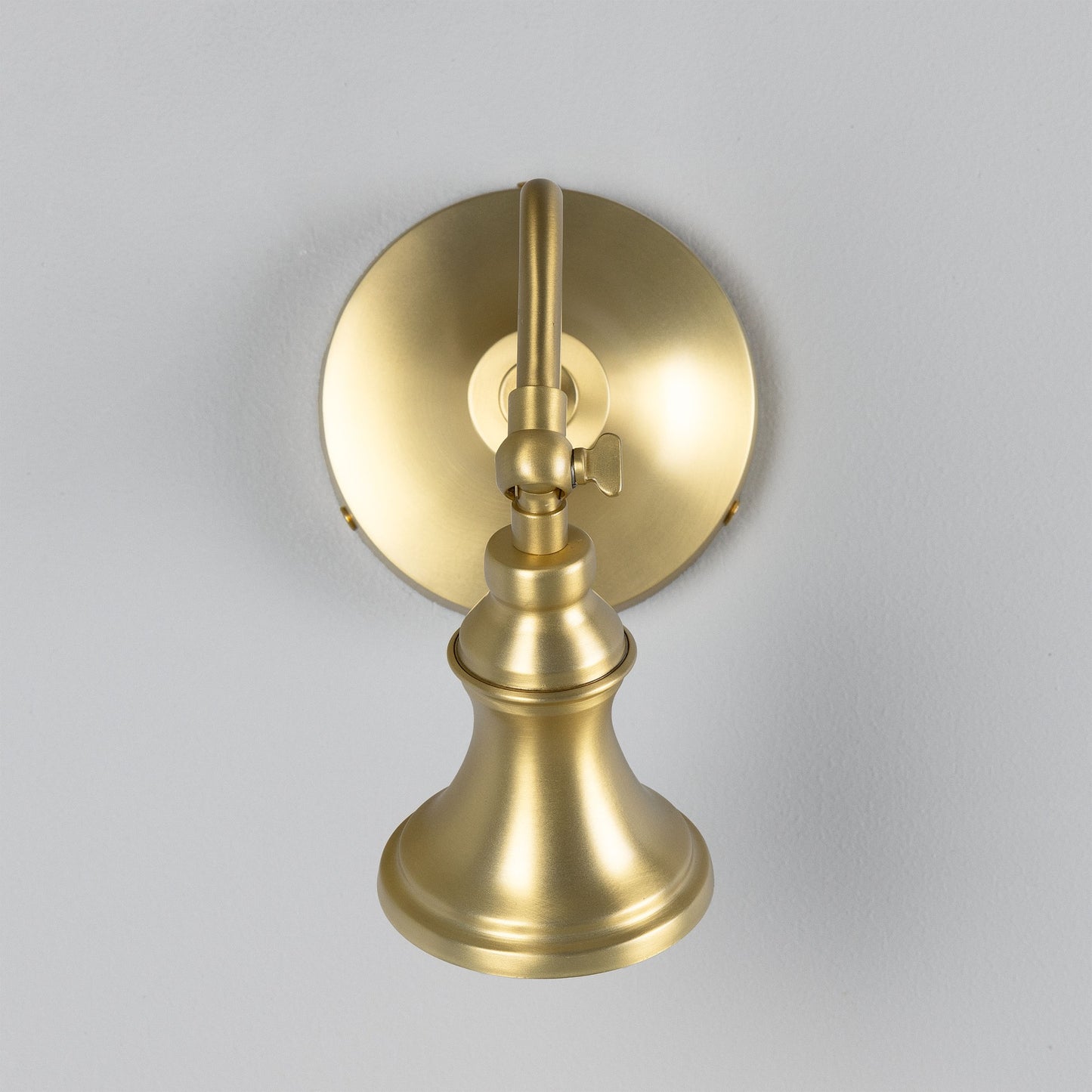 Kent Traditional Adjustable Spotlight 8cm IP20