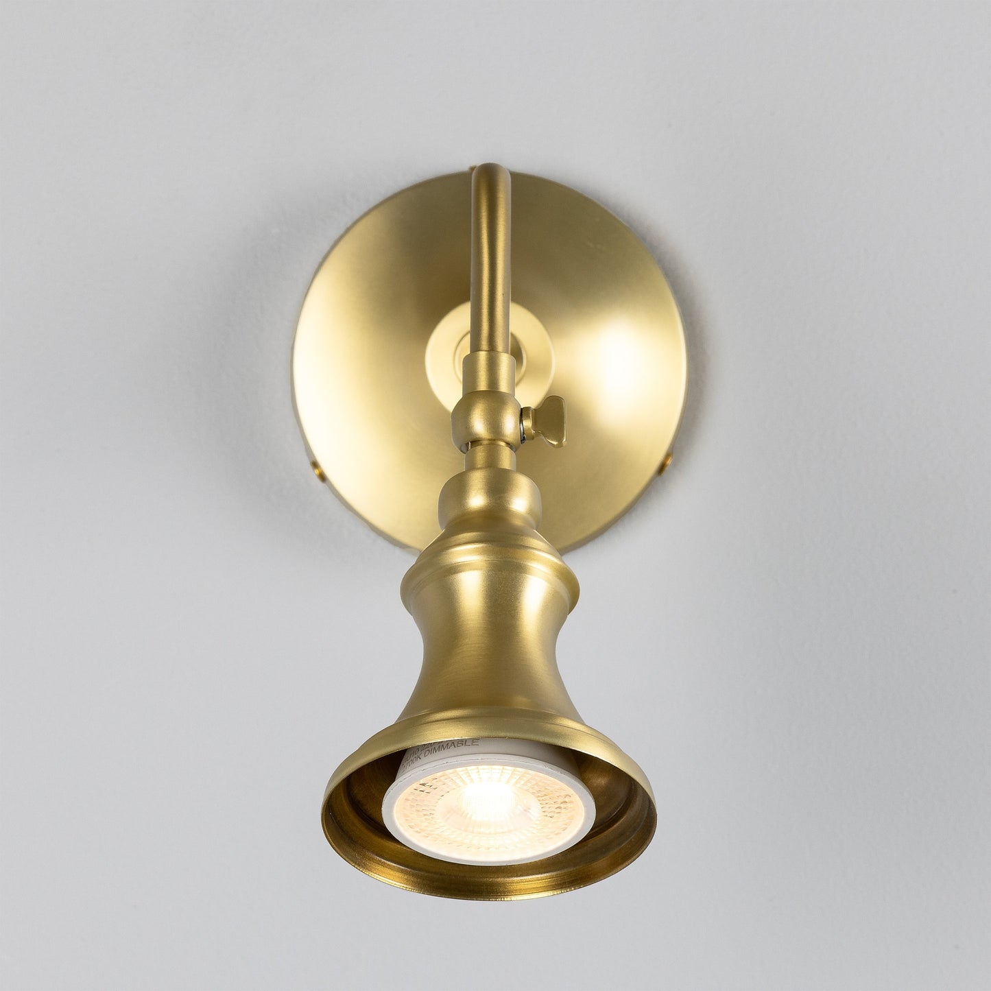 Kent Traditional Adjustable Spotlight 8cm IP20