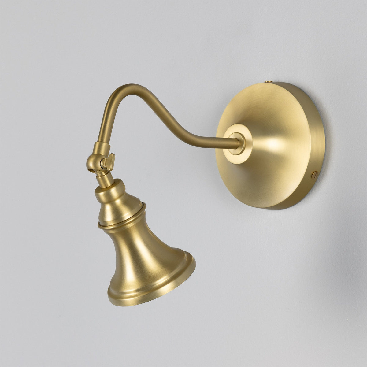 Kent Traditional Adjustable Spotlight 18cm IP20