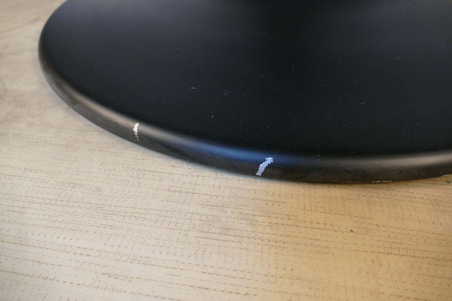 Blax Round Dining Table