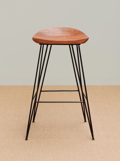 Mauru bar stool
